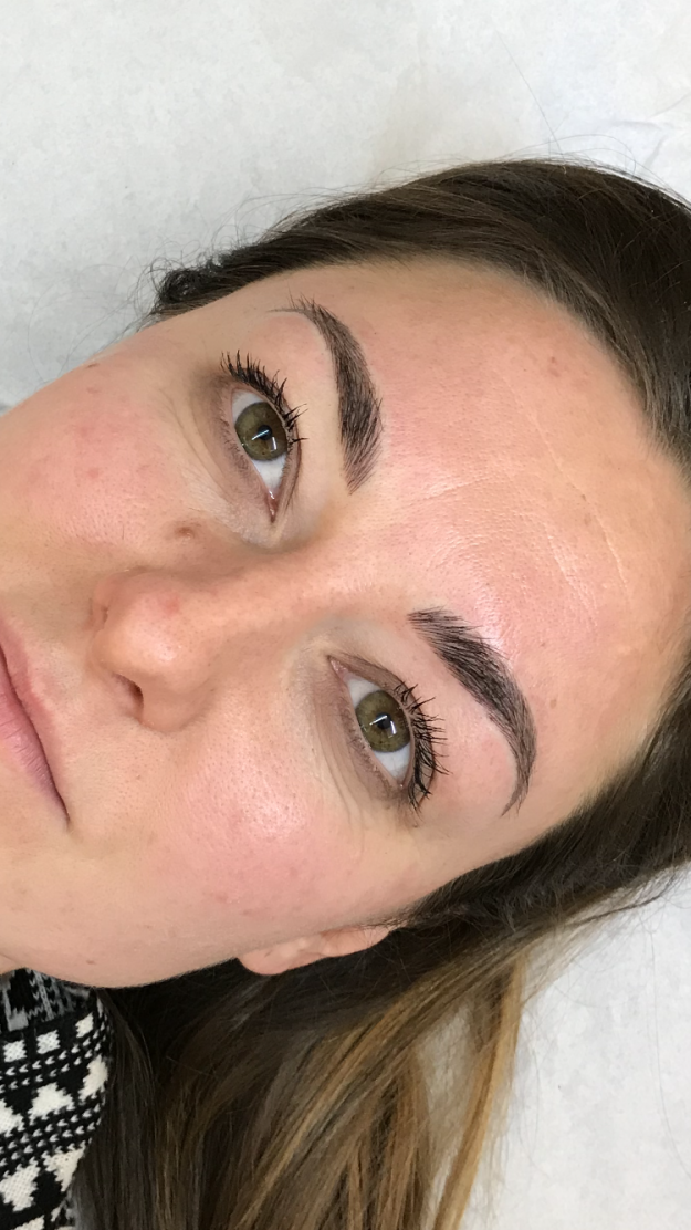 MICROBLADING-HANNAH-STONE-PERMANENT-MAKE-UP