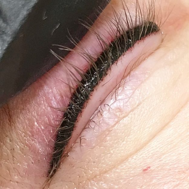 lash-enhancement-eyeliner-hannah-stone